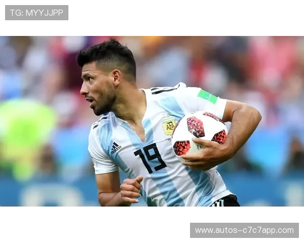 英国足坛有哪些广受关注的经典足球球星组合盘点